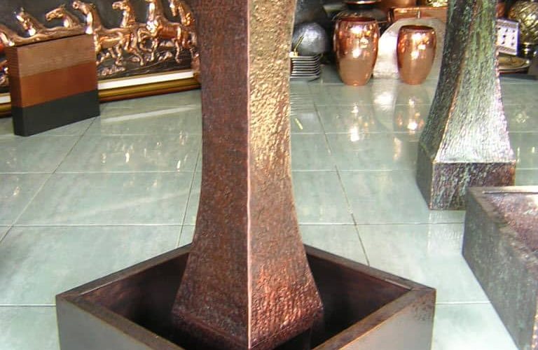 air mancur cekung antik