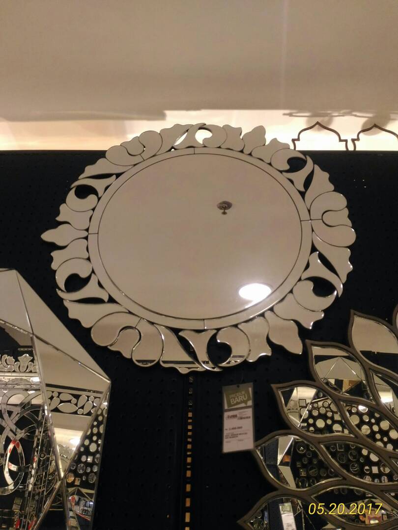 Cermin Bundar Frame Ornamental