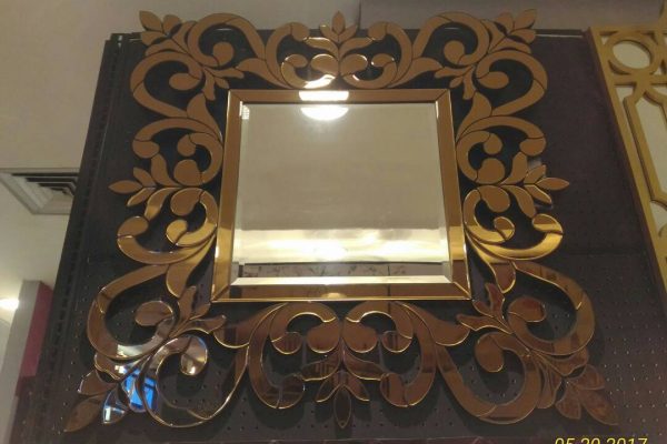 Cermin Persegi Frame Floral Antik