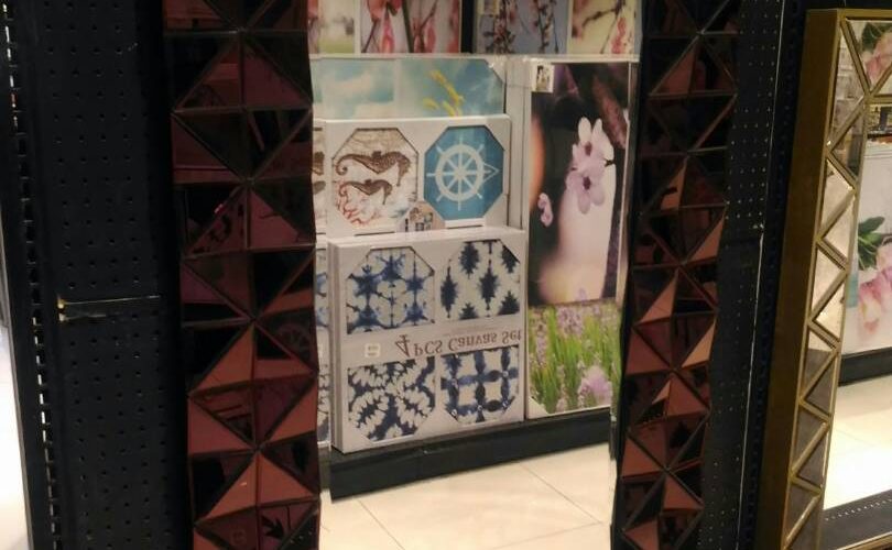 Cermin Persegi Panjang Frame Diamond