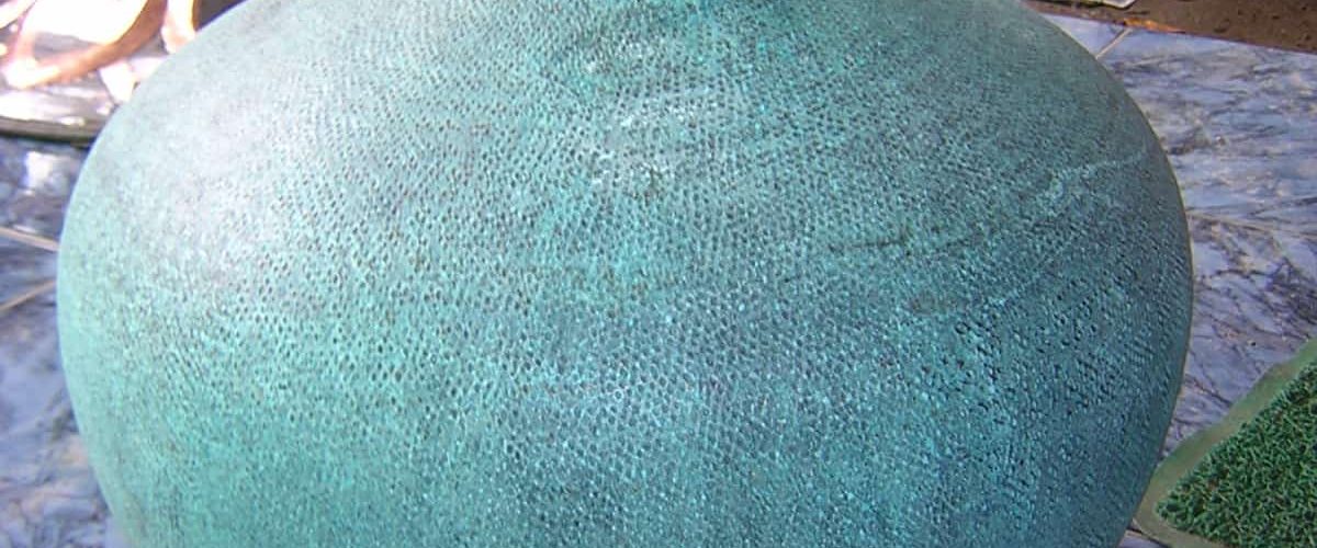gentong antik warna biru