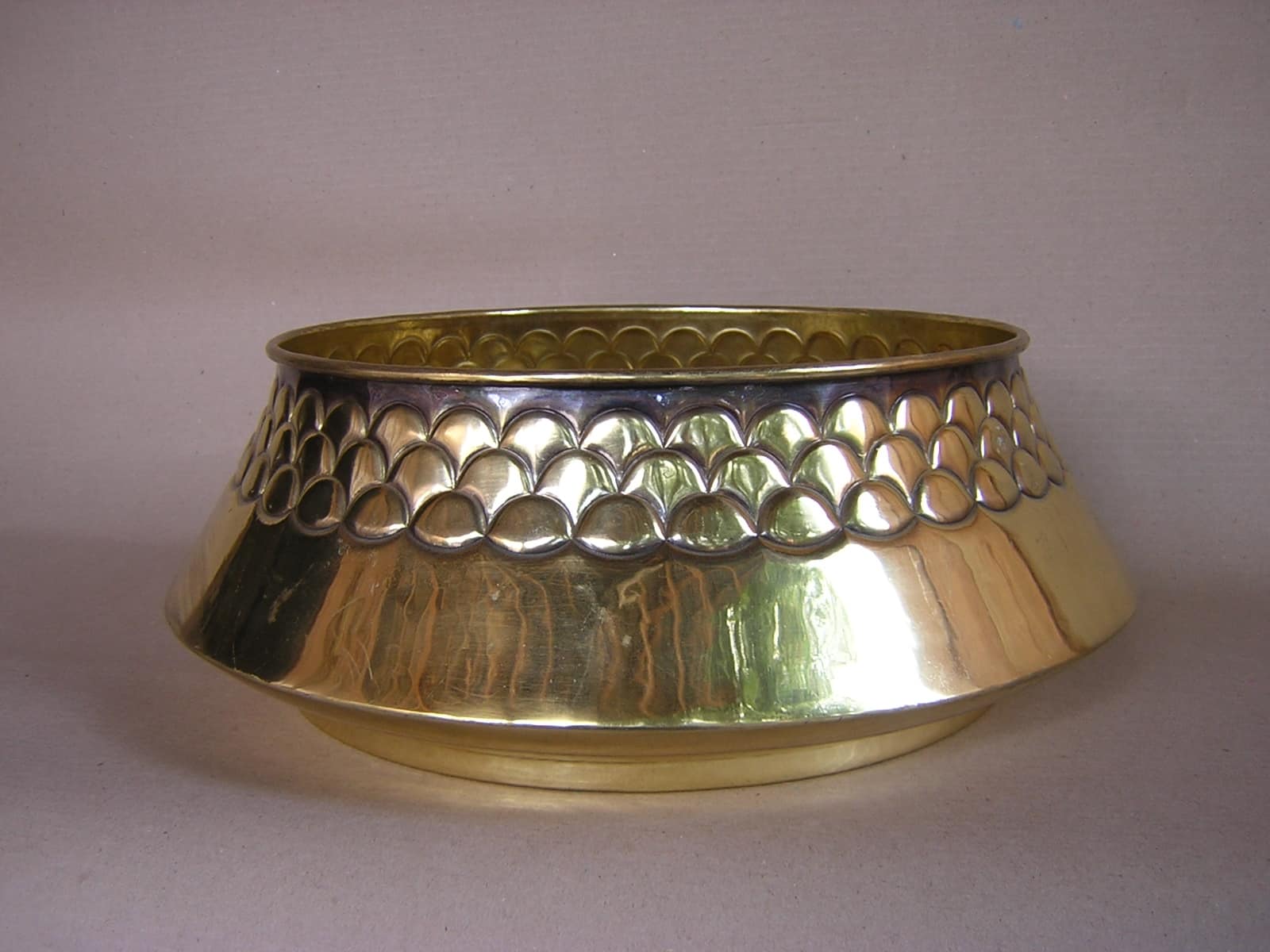 Vas Mangkokan Tembaga Antik