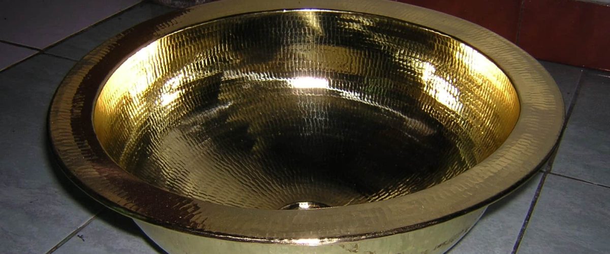 Wastafel Tembaga Emas Cacah