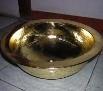 Wastafel Tembaga Emas Cacah