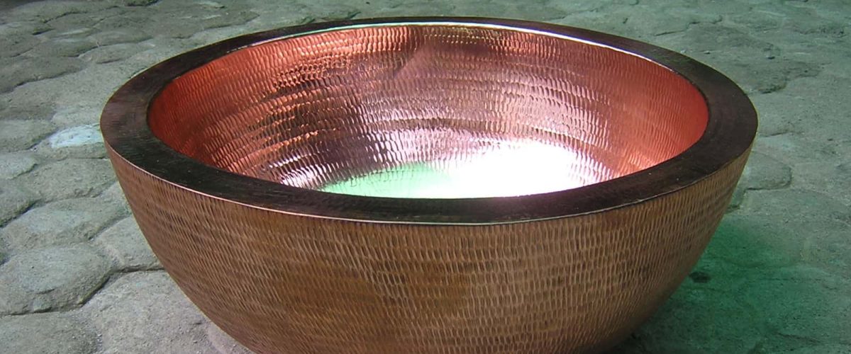 Wastafel Tebal Bulat Merah